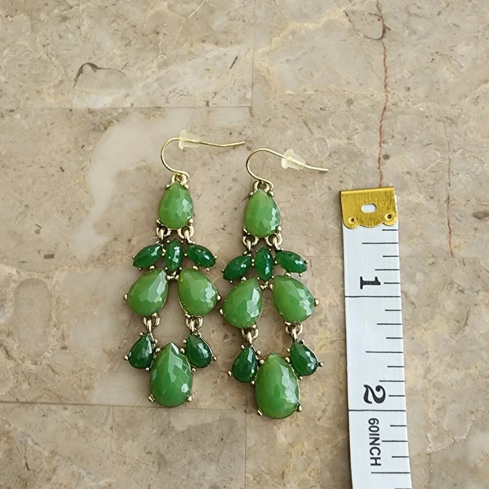 Stony Tear Drop Two Tone Green Stone Fashion Earrings